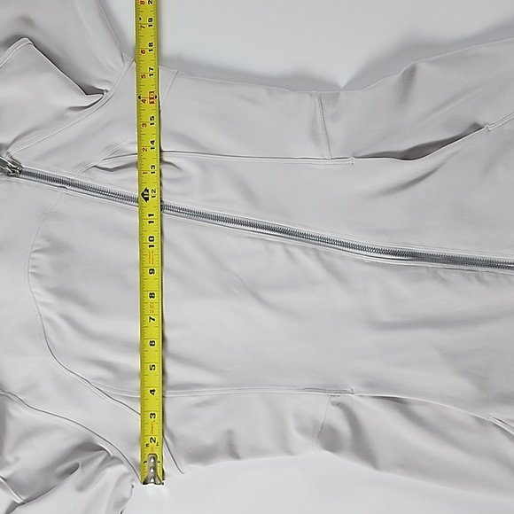 Lululemon Every Journey Hooded Zip Up Jacket Stone WhiteThumbholes Size 8 - Picture 12 of 13